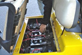 How To Charge Dead 8 Volt Golf Cart Batteries 10 Tips