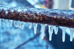 How-Long-Does-it-Have-to-be-Below-Freezing-for-RV-Pipes-to-Freeze