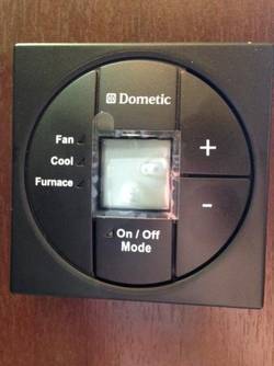 How-do-I-Fix-the-E1-Code-On-My-Dometic-Thermostat