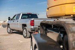 Rental-Trucks-for-Towing-a-Travel-Trailer