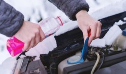 What-is-The-Difference-Between-RV-and-Car-Antifreeze