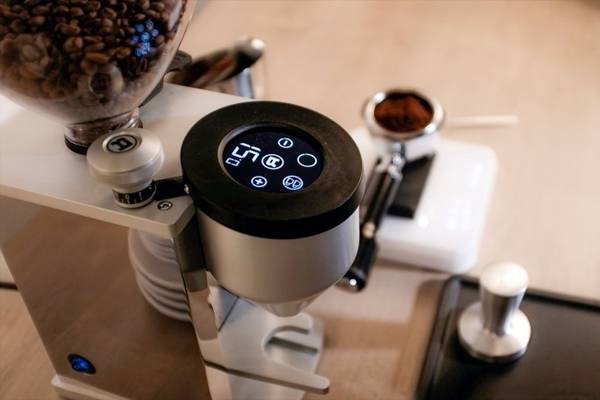 Low Wattage Options: How Many Watts Does a Coffee Maker Use?