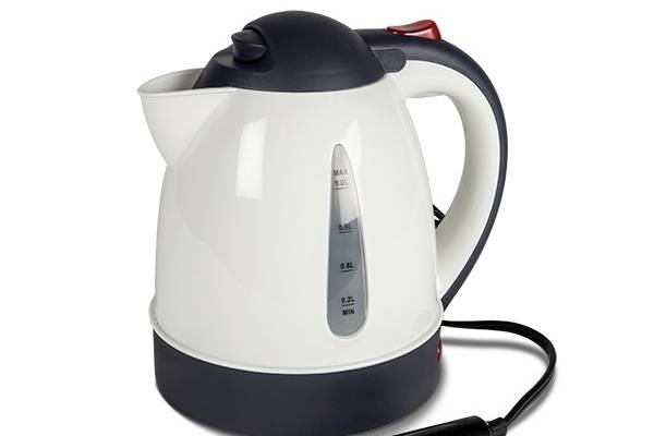How-to-Boil-Water-While-Traveling-12v-Kettle-Boiling-Time