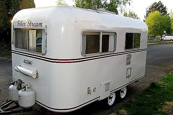 Finding-a-1985-Fiber-Stream-Camper-For-Sale-Specs-and-Price