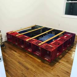 How-Many-Milk-Crates-for-a-Queen-size-Bed