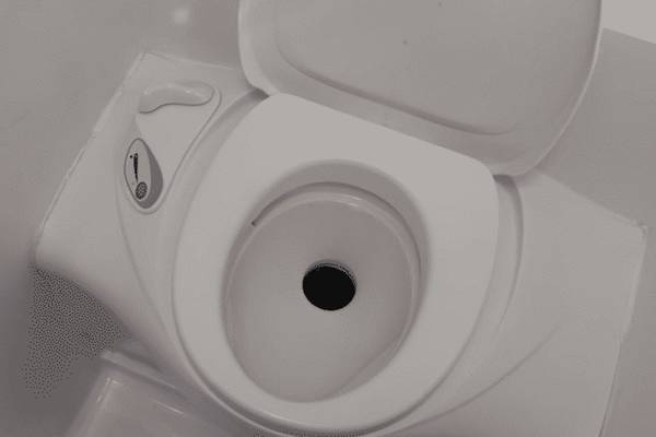 Troubleshooting-Common-Problems-Thetford-Toilet-Won-t-Flush