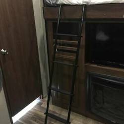 Buying-RV-Bunk-Ladder-Parts