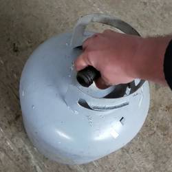 How-do-You-Bleed-an-Overfilled-Propane-Tank