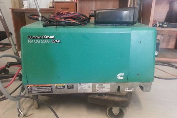 What-Kind-Of-Oil-For-an-Onan-5500-Generator-(Oil-Capacity)