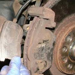 Can-Sticking-Brake-Calipers-Be-Repaired