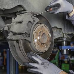 How-To-Unstick-Brake-Caliper-While-Driving