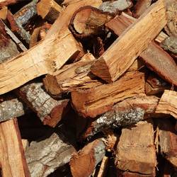 Can-I-Bring-Firewood-From-Oregon-To-California