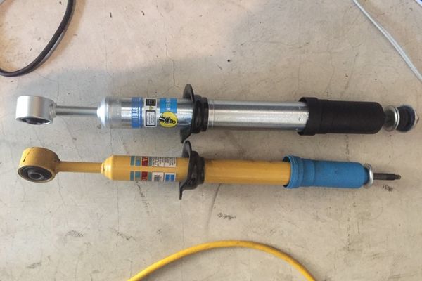 Bilstein-4600-vs-5100-For-Towing-(Difference,-Ride-Quality)