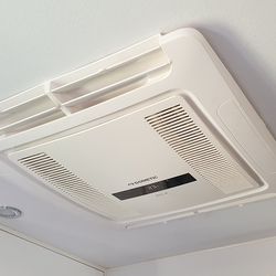 Does-The-Dometic-Air-Conditioner-Have-Heat
