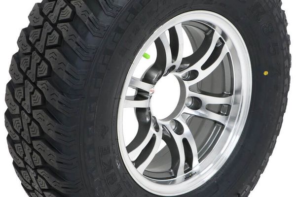 Finding-ST235-75R15-Trailer-Tires-(Load-Range-C-and-E)