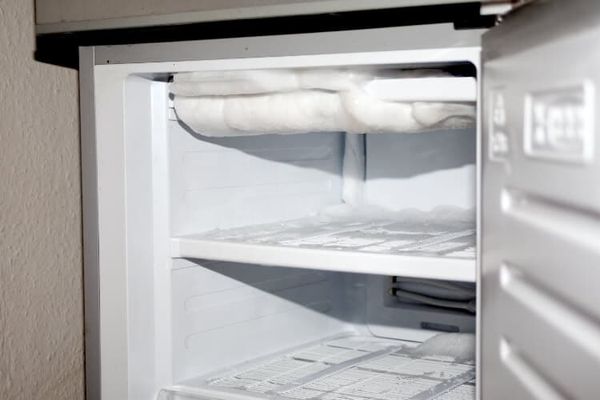 How-To-Fix-a-Cannon-RV-Refrigerator-Not-Cooling-or-Blinking