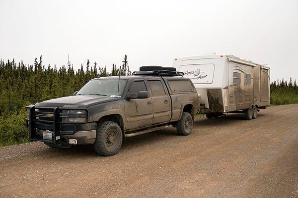 Best-RV-To-Drive-To-Alaska-(Pulling-a-Fifth-Wheel-to-Alaska)