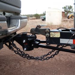 Can-You-Back-Up-With-a-Husky-Weight-Distribution-Hitch