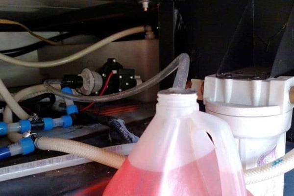 Can-I-Reuse-Antifreeze-How-Many-Times-and-How-To-Guide)