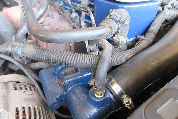How-Much-Coolant-Does-a-5.9-Cummins-Hold-(Type-and-Capacity)