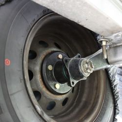 How-To-Adjust-Torsion-Axles-on-a-Trailer