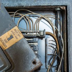 Can-You-Have-Breakers-With-Aluminum-Wiring