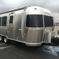 Finding-a-2004-Airstream-International-CCD-16-Bambi-For-Sale