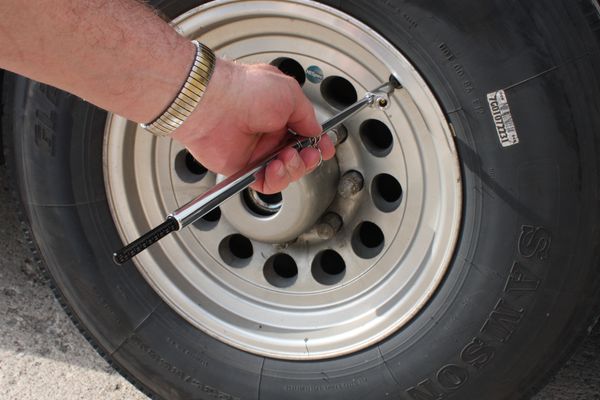 How-Do-You-Check-RV-Tire-Pressure-(When-To-Check-and-Tips)