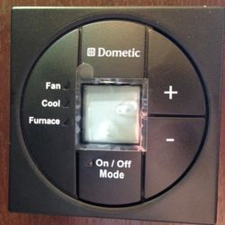 How-To-Fix-E1-Code-On-a-Dometic-Thermostat