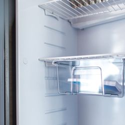 How-Long-Will-The-RV-Fridge-Stay-Cold-Without-Power