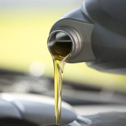 What-Does-Yellow-Transmission-Fluid-Mean