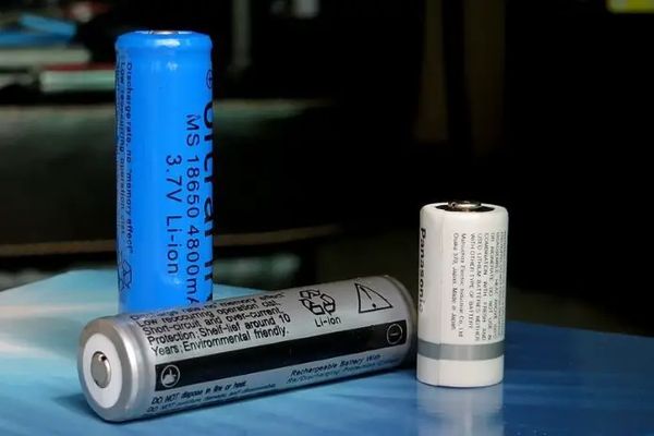 123-vs-123A-Batteries-Are-123-And-123A-Batteries-The-Same