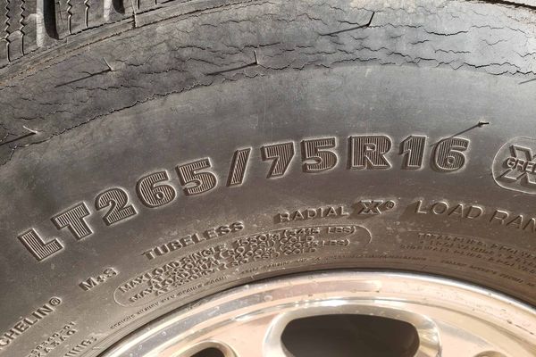 Dry Rot Tire Sidewall Cracking Chart Can You Drive On Them 