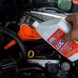 How-Many-Quarts-Of-Transmission-Fluid-do-I-Need-For-a-700R4