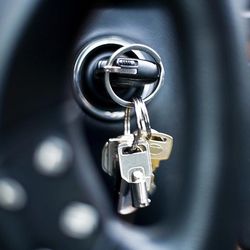 Leaving-The-Key-in-The-Ignition-With-The-Car-Off