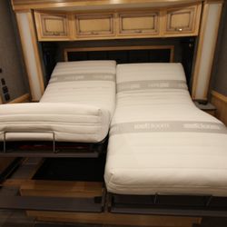 Axel-Bloom,-Adjustable-Bed-For-RV