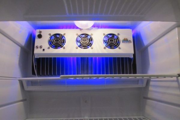 Do-RV-Refrigerator-Fans-Work-(Find-The-Best-RV-Fridge-Fan)