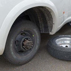 Is-it-OK-To-Rotate-Trailer-Tires-From-Side-To-Side