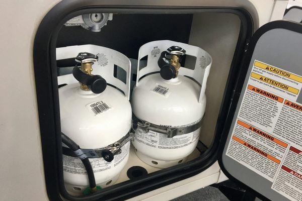 Lance-Camper-Propane-Tanks-Recertification-and-Capacity