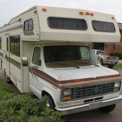 What-is-The-Gas-Mileage-on-a-1984-Ford-E350-Motorhome