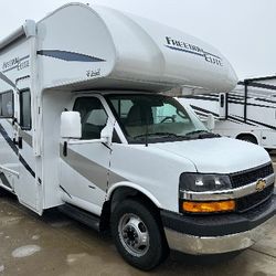 Finding-RV-Dealers-That-Take-Car-Trade-Ins-Near-Me