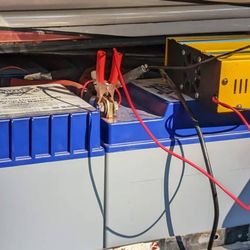 Should-I-Keep-My-RV-Battery-On-a-Trickle-Charger