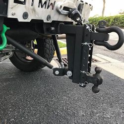 Weight-Distribution-Hitch-For-Lifted-Trucks